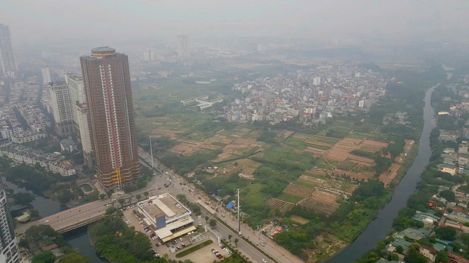 Tiến độ QMS Top Tower nổi bật với quy mô 45 tầng