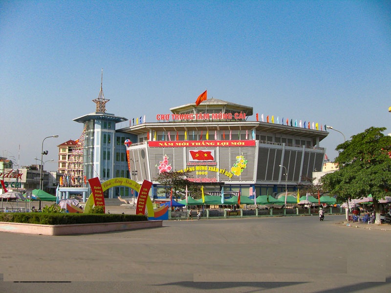 Chợ trung tâm Móng Cái